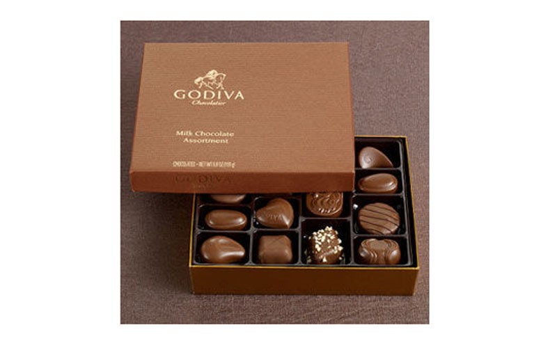 Godiva 15 Piece Milk Chocolate Gift Box